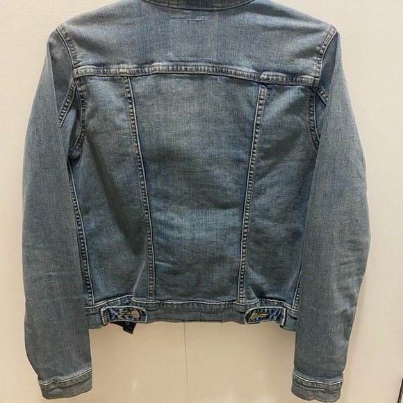 Levi’s jean jacket - size M - Picture 2 of 5